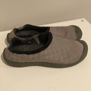 Keen comfort outdoor clogs US 10 slipper slide original $100